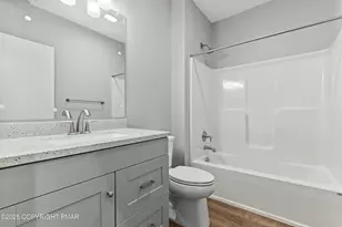 27 Washington St, East Stroudsburg, PA 18301 - Photo 5