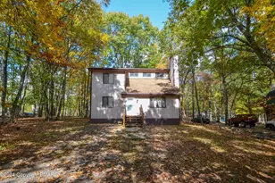 782 Clubhouse Dr, East Stroudsburg, PA 18302 - Photo 1