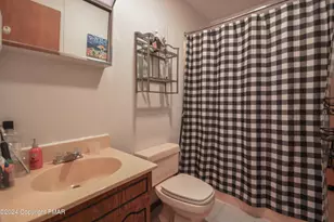 782 Clubhouse Dr, East Stroudsburg, PA 18302 - Photo 15