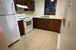 415 King St, East Stroudsburg, PA 18301 - Photo 3