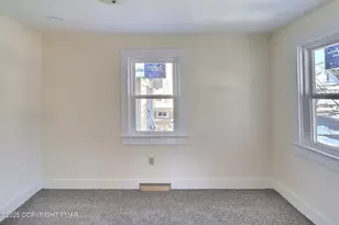 17 Park St, East Stroudsburg, PA 18301 - Photo 23