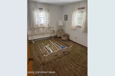  1045 Lincoln Avenue, Nanticoke, PA 18634 - Photo 5