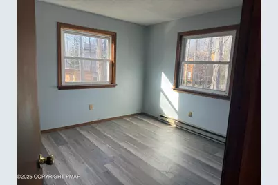  732 Edgewood Road, Tobyhanna, PA 18466 - Photo 11