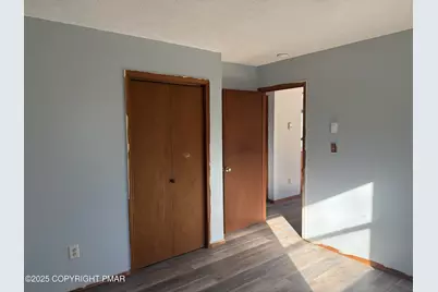  732 Edgewood Road, Tobyhanna, PA 18466 - Photo 17