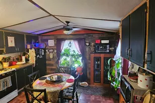 145 Gold Ln, Stroudsburg, PA 18360 - Photo 13