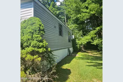  145 Gold Lane, Stroudsburg, PA 18360 - Photo 3