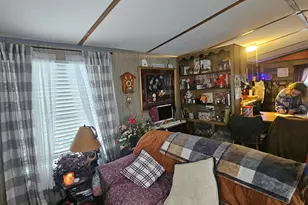 145 Gold Ln, Stroudsburg, PA 18360 - Photo 9