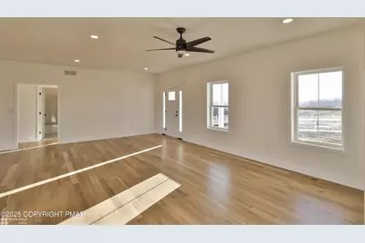  464 Long Lane Road, Walnutport, PA 18088 - Photo 11