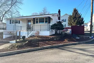 9 W Jewel St, Roseto, PA 18013 - Photo 5
