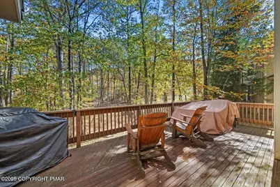  484 Spruce Drive, Tannersville, PA 18372 - Photo 11