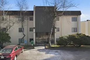 130 Foxfire Dr, Mount Pocono, PA 18344 - Photo 3