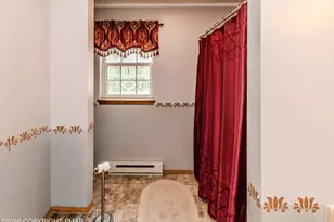 3290 Bluebird Dr, Bushkill, PA 18324 - Photo 29