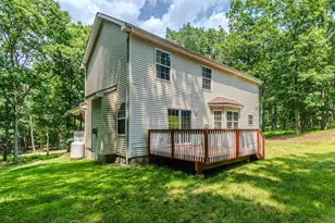 3290 Bluebird Dr, Bushkill, PA 18324 - Photo 37