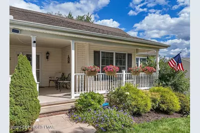  317 Golden Oaks Drive, White Haven, PA 18661 - Photo 3