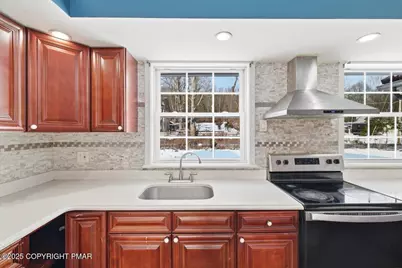  108 Sellersville Drive, East Stroudsburg, PA 18302 - Photo 5