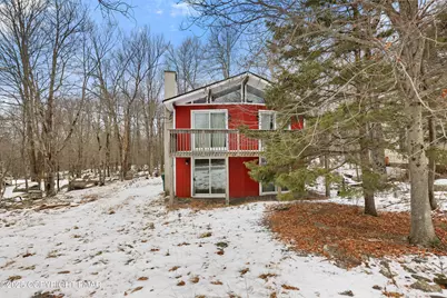  765 Country Place Drive, Tobyhanna, PA 18466 - Photo 35