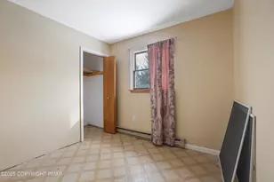 765 Country Pl Dr, Tobyhanna, PA 18466 - Photo 19