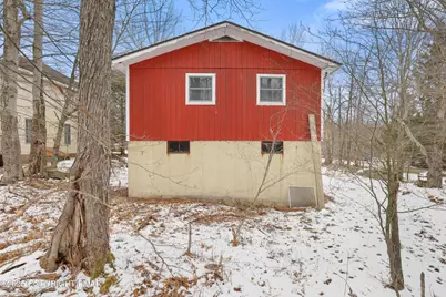  765 Country Place Drive, Tobyhanna, PA 18466 - Photo 33