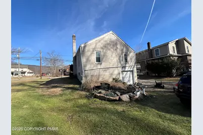  3749 Mountain View Drive, Danielsville, PA 18038 - Photo 9