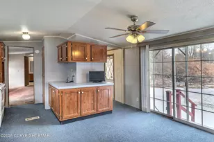 205 Oak Run Ln, Stroudsburg, PA 18360 - Photo 9