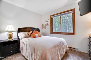 2041 Candlewood Dr, East Stroudsburg, PA 18301 - Photo 27