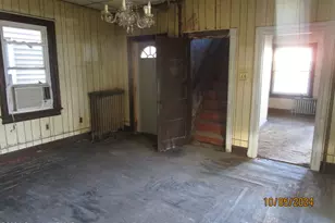 146 Buttonwood St, Jessup, PA 18434 - Photo 3