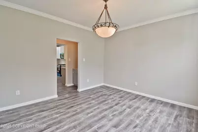 557 Marco Way, East Stroudsburg, PA 18302 - Photo 15