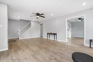 5528 Elmwood Dr, Tannersville, PA 18372 - Photo 9