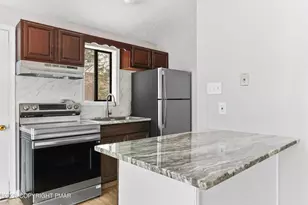 6522 Runnymead Ln, Tobyhanna, PA 18466 - Photo 11