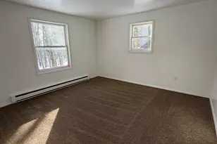 28 Mountain Dr, Mount Pocono, PA 18344 - Photo 7