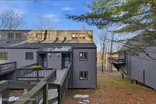 26 Middle Village Way, Tannersville, PA 18372 - Photo 5