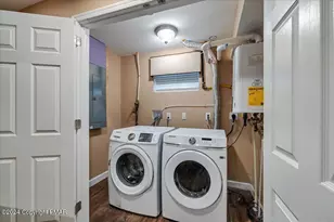 12 Beachwood Ct, Lake Harmony, PA 18624 - Photo 35