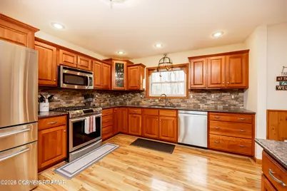  1212 Acacia Drive, Hawley, PA 18428 - Photo 17