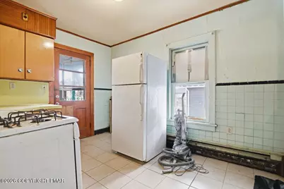 [Address not provided], Wilkes Barre, PA 18702 - Photo 31