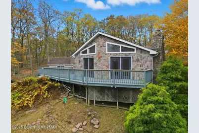  2318 Sunbird Court, Henryville, PA 18332 - Photo 3