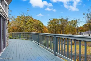 2318 Sunbird Ct, Henryville, PA 18332 - Photo 35