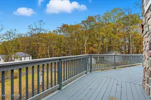 2318 Sunbird Ct, Henryville, PA 18332 - Photo 39