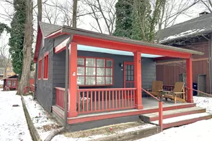 168 Minisink Ave, Shawnee-On-Delaware, PA 18356 - Photo 1