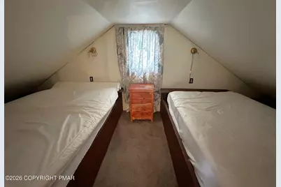  168 Minisink Avenue, Shawnee-On-Delaware, PA 18356 - Photo 11