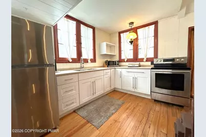  168 Minisink Avenue, Shawnee-On-Delaware, PA 18356 - Photo 7