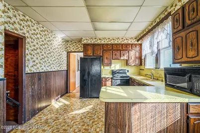  86 Yeager Avenue, Forty Fort, PA 18704 - Photo 17