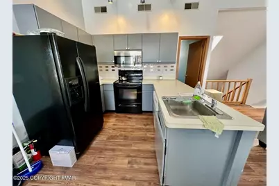  3580 High Crest Road, Canadensis, PA 18325 - Photo 3