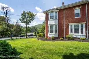 11 E Front St, Jim Thorpe, PA 18229 - Photo 3