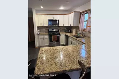  893 Millcreek Road, Newfoundland, PA 18445 - Photo 5