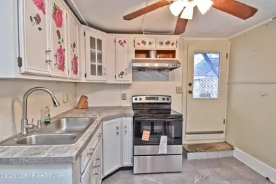  768 Main Street, Stroudsburg, PA 18360 - Photo 7