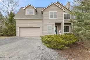 132 Laurel Ct, Tannersville, PA 18372 - Photo 1