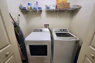 701 Trout Creek Ln, Allentown, PA 18103 - Photo 29