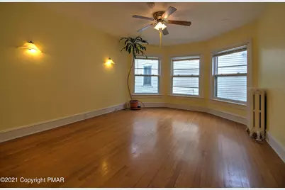  707 Scott Street #2 (Second Floor), Stroudsburg, PA 18360 - Photo 3