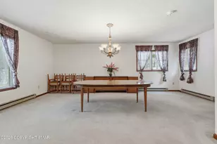 75 Hilltop Cir, East Stroudsburg, PA 18302 - Photo 9