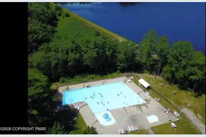  128 Gabrielle Lane, Dingmans Ferry, PA 18328 - Photo 9